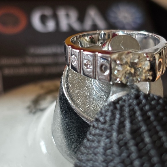 Moissanite Elegant Silver Plated Diamond Ring - Picture 3 of 8